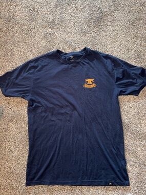 Dirty Hands Clean Money Graphic T-Shirt | Tro Co Clothing